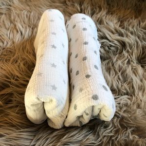 Aden + Anais swaddle blankets